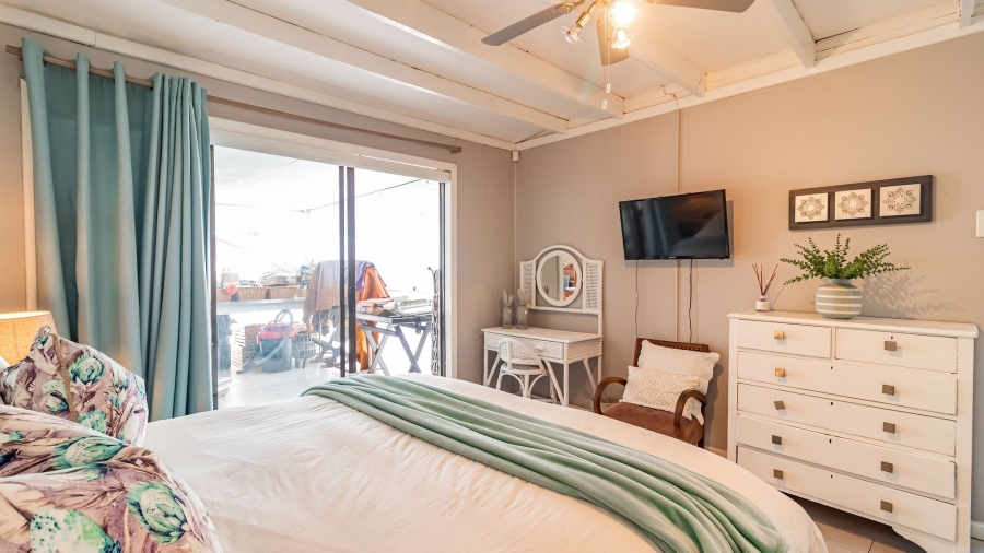 3 Bedroom Property for Sale in Sunrise On Sea Eastern Cape